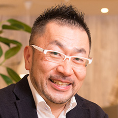 角田知一(かくた ともかず)